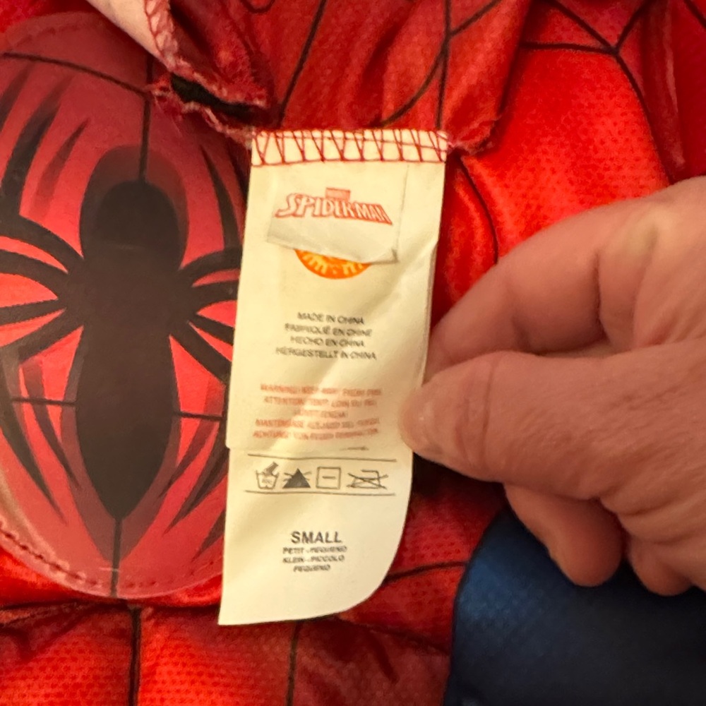 Spiderman Red and Blue Hero Suit (just suit) including 2 brand new Spider-Man SL - Picture 2 of 7